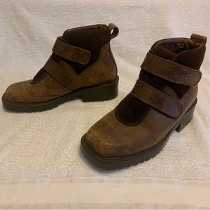Women’s 7M BARBO Brown Distressed Insulated Hook & Loop Ankle Boots 90602 CANADA